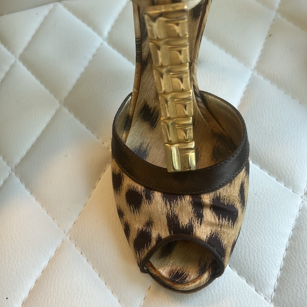 Roberto Cavalli Leopard Heel - Picture 4 of 7